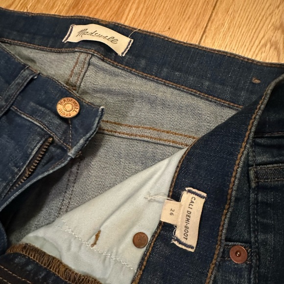 Cali boot cut madewell jeans in great condition! - Picture 3 of 3